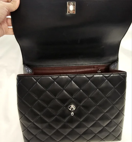 Chanel Black Quilted Leather Shoulder Bag Silver Hardware​Authentic Vintage Chan - Picture 7 of 12